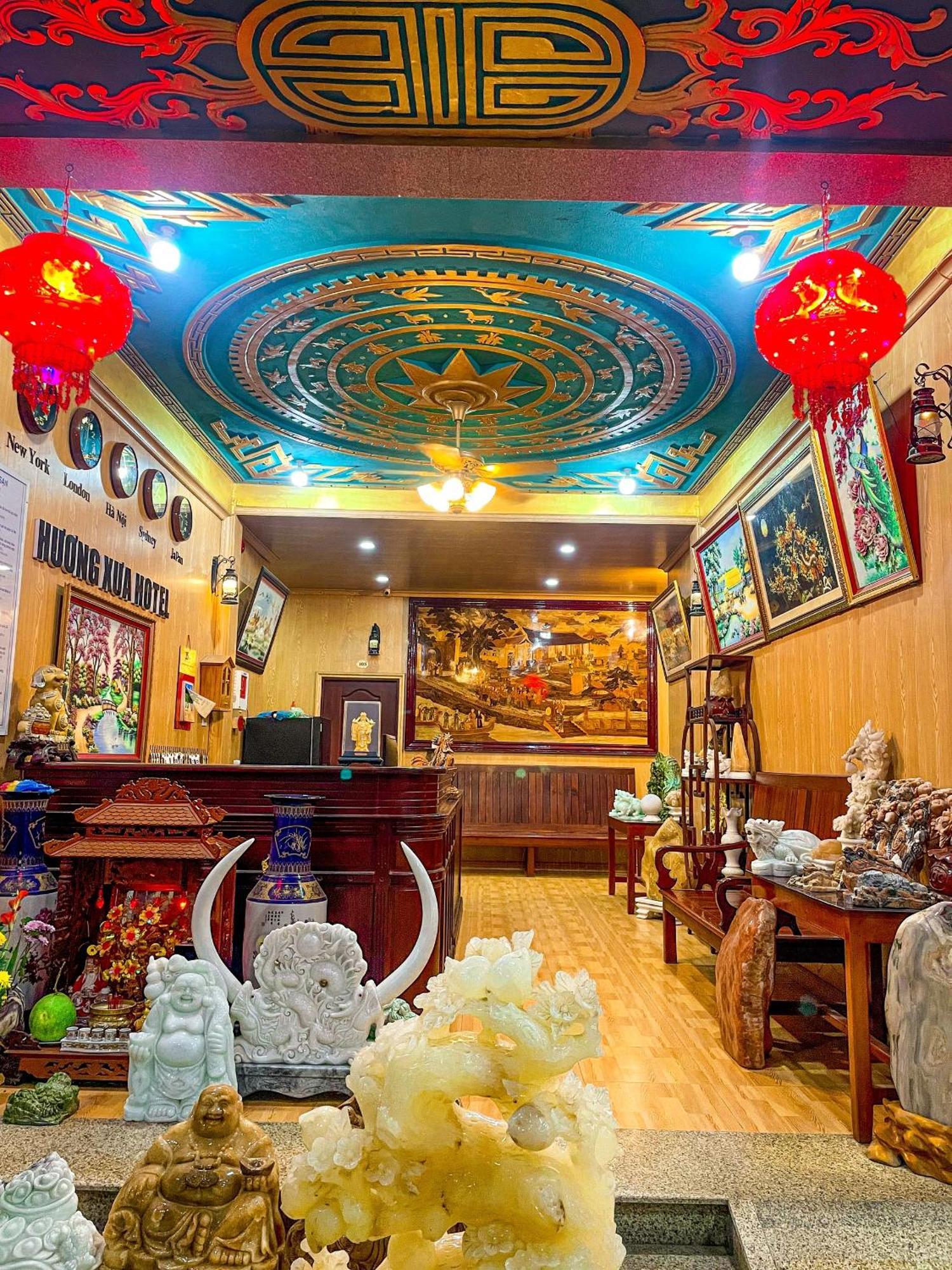 Hotel Khach San Huong Xua Hà Tiên Esterno foto